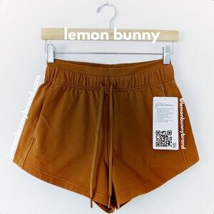 lululemon Inner Glow High-Rise Short 3" in Copper Brown Size 4 Brand New NWT